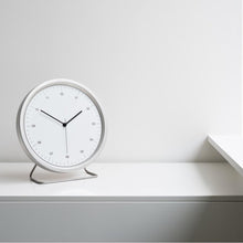 Load image into Gallery viewer, Minimal Clock